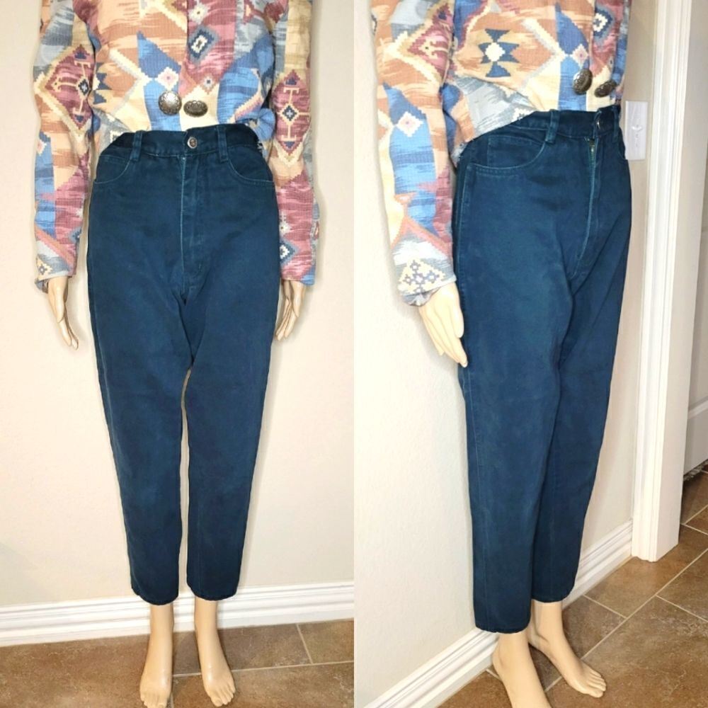 Vintage Bill Blass High waisted dark green mom jeans.